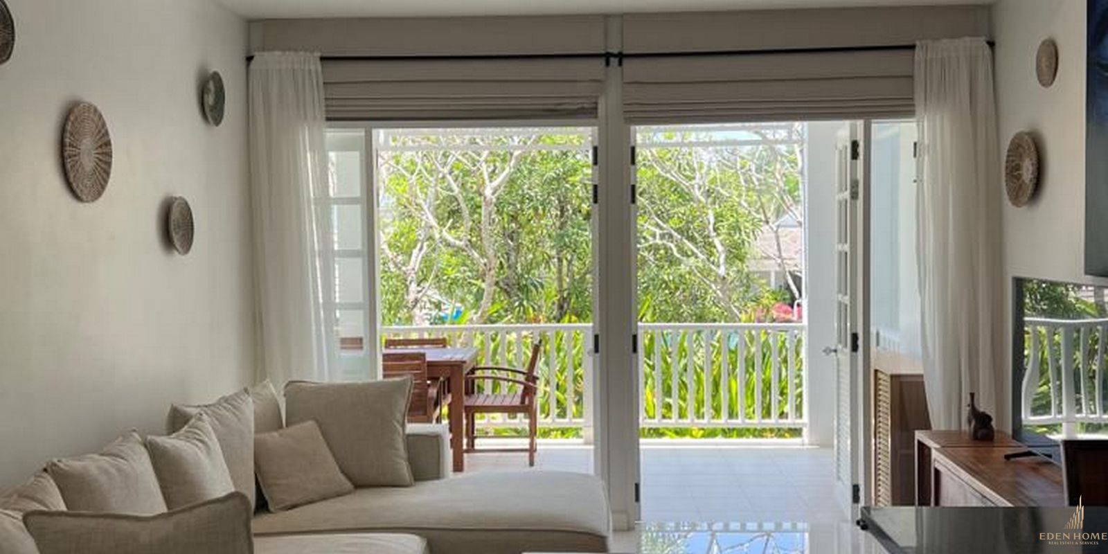 Cozy and Spacious Apartment in Layan Beach