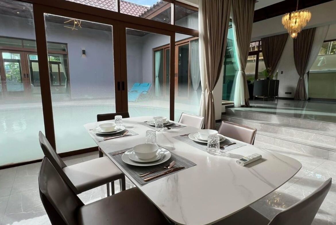 Private Pool Villa in Bangtao