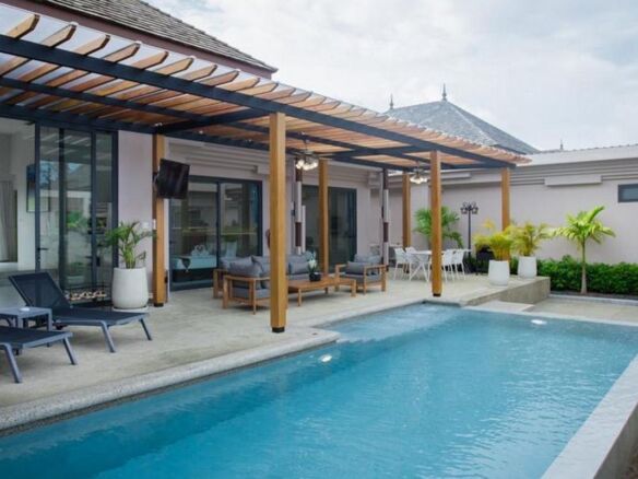 Stunning Villa in Bangtao for Rent