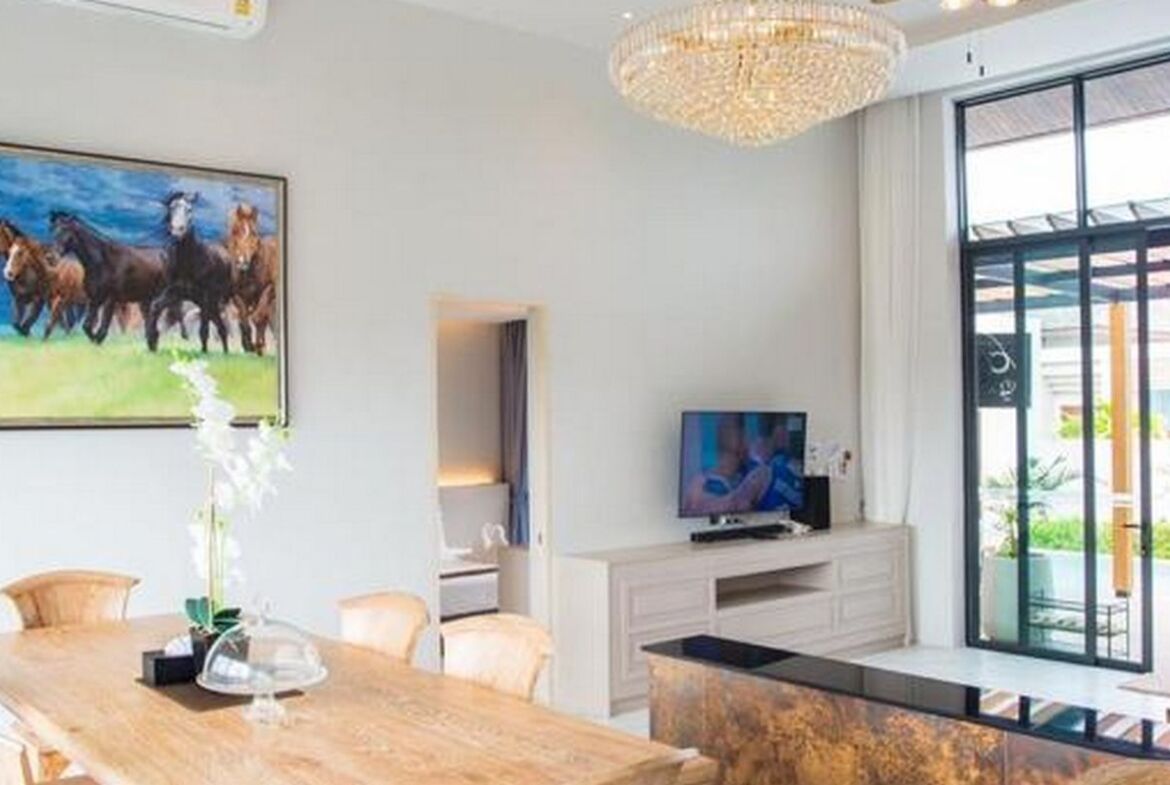Stunning Villa in Bangtao for Rent