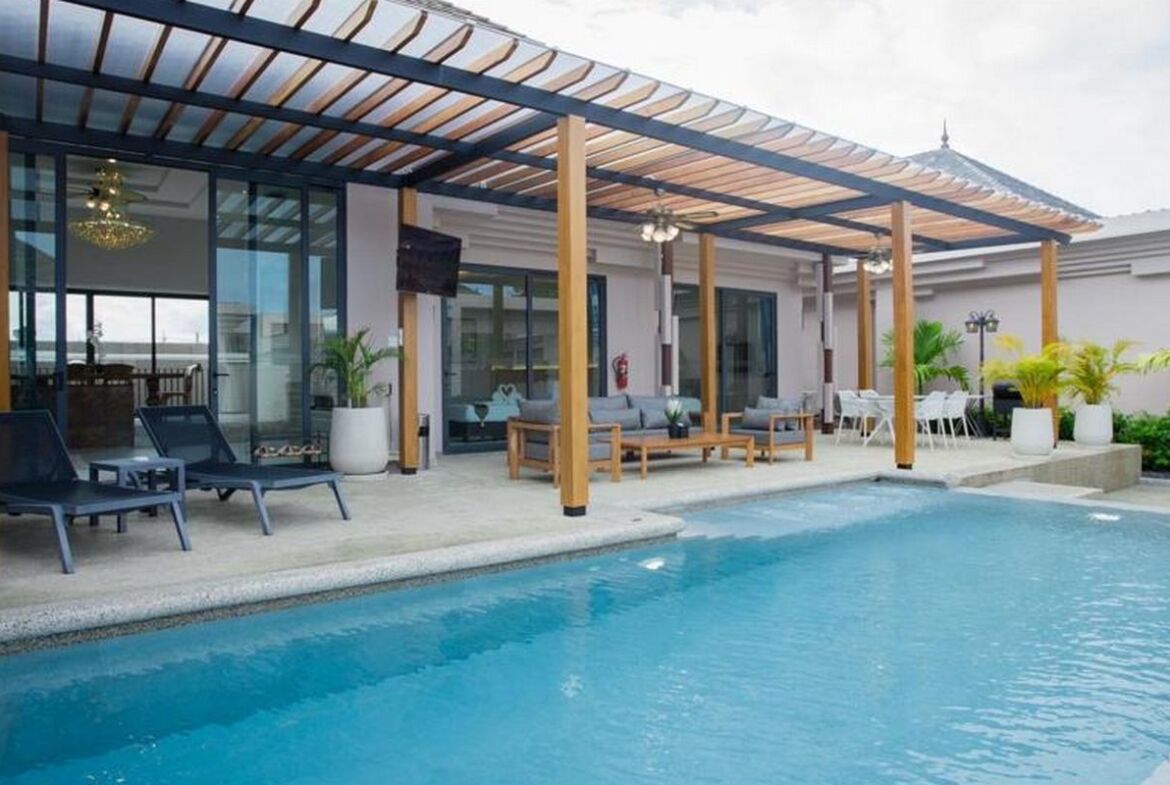 Stunning Villa in Bangtao for Rent