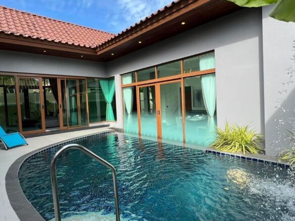 Private Pool Villa in Bangtao
