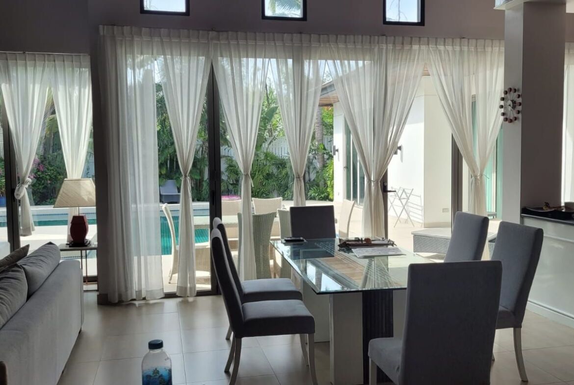 Spectacular Pool Villa in Bangtao