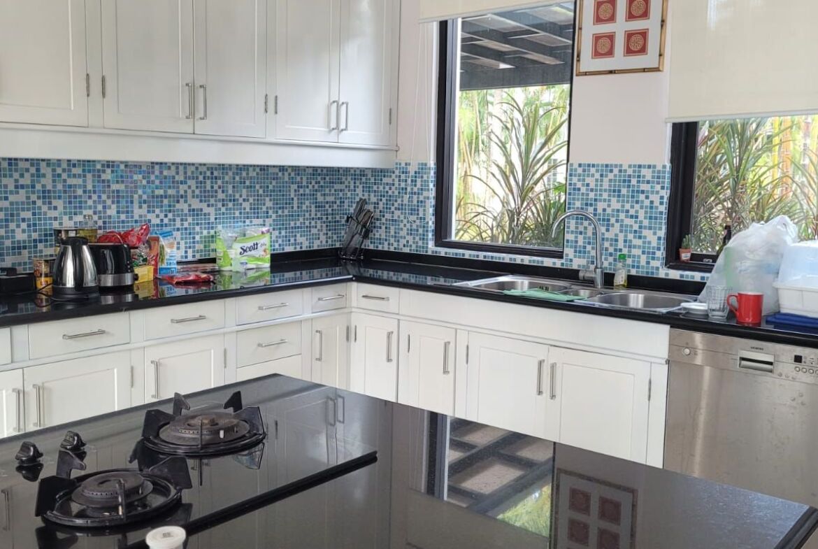 Spectacular Pool Villa in Bangtao