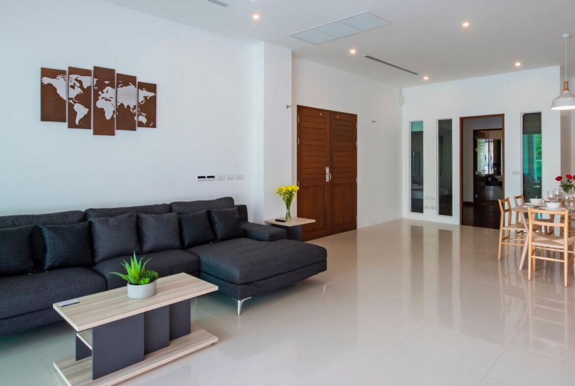 Modern Condominium with Private Pool in Kamala