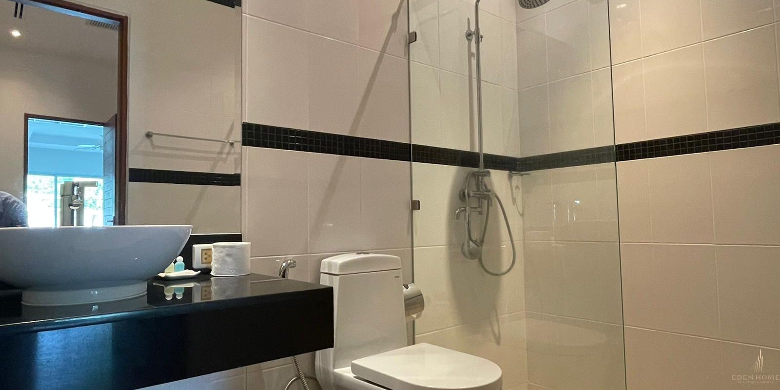Modern Condominium with Private Pool in Kamala