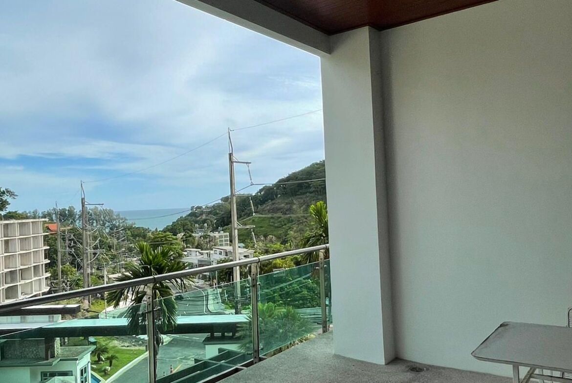 Modern Condominium with Private Pool in Kamala