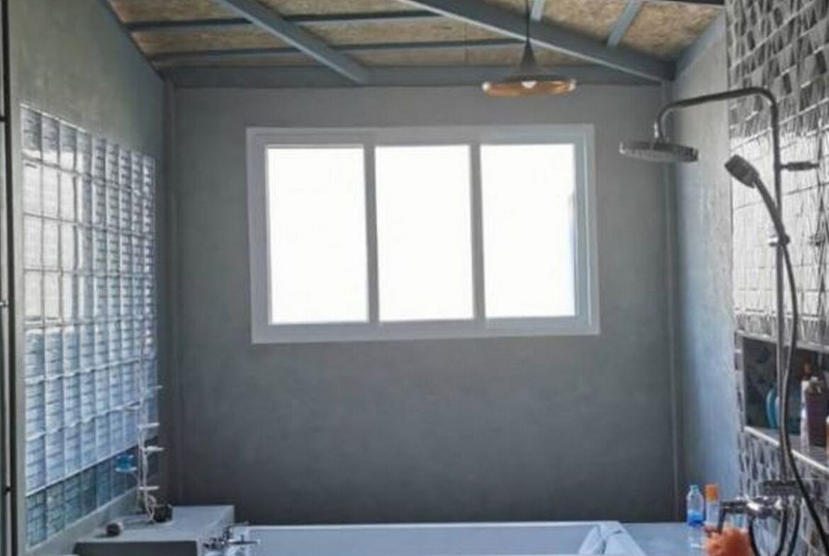 Cozy House for Sale in Koh Kaew