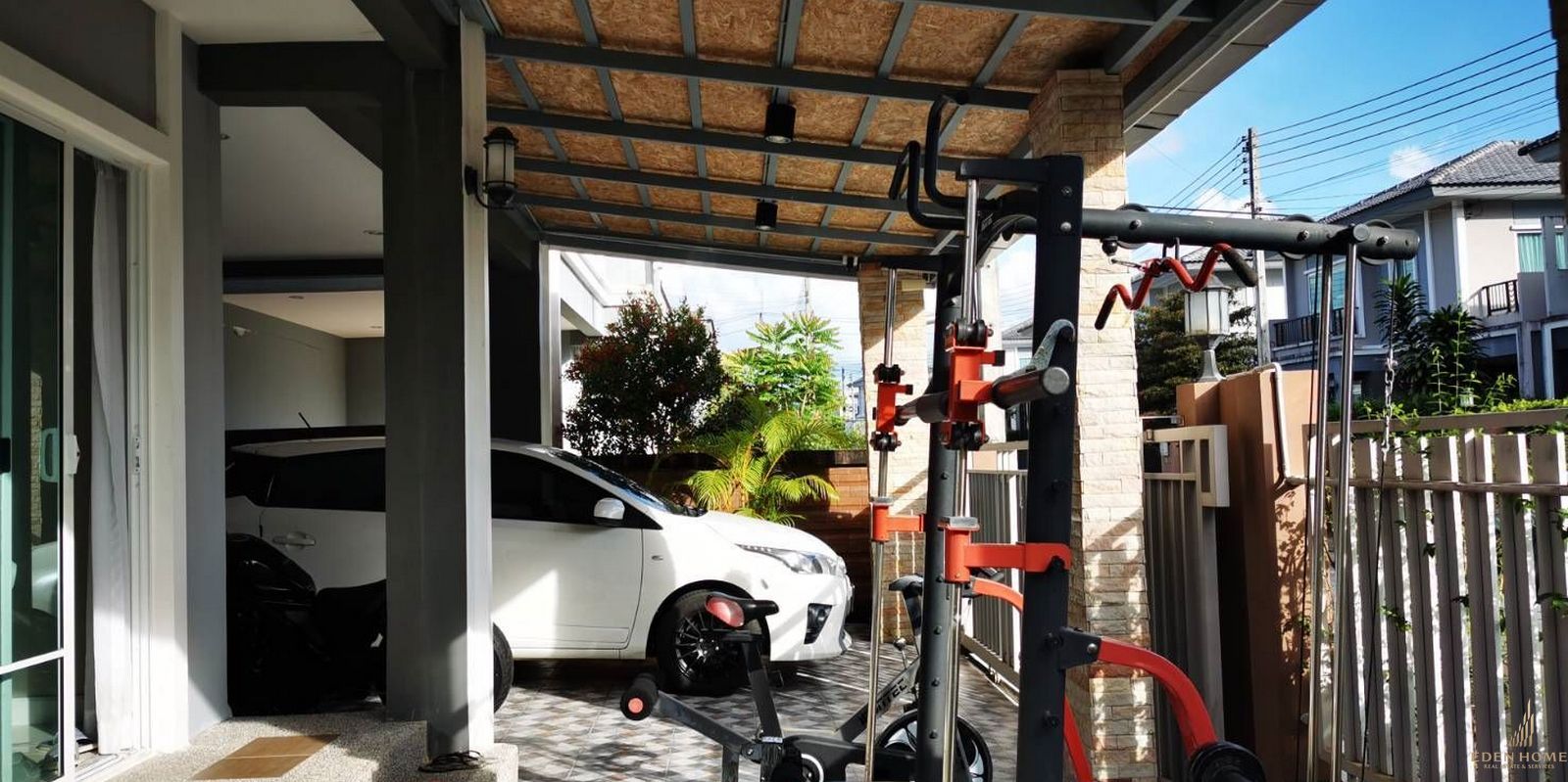 Cozy House for Sale in Koh Kaew