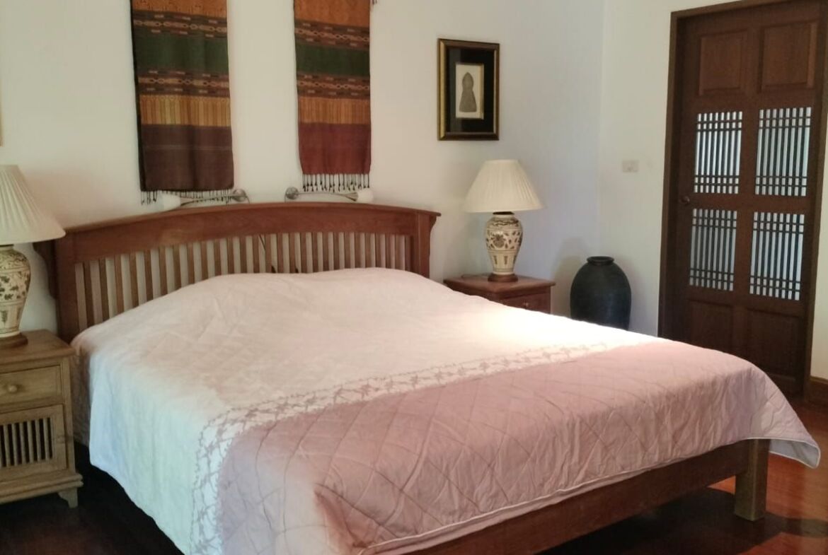 Private Villa near Laguna
