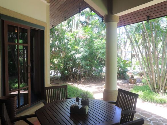 Private Villa near Laguna