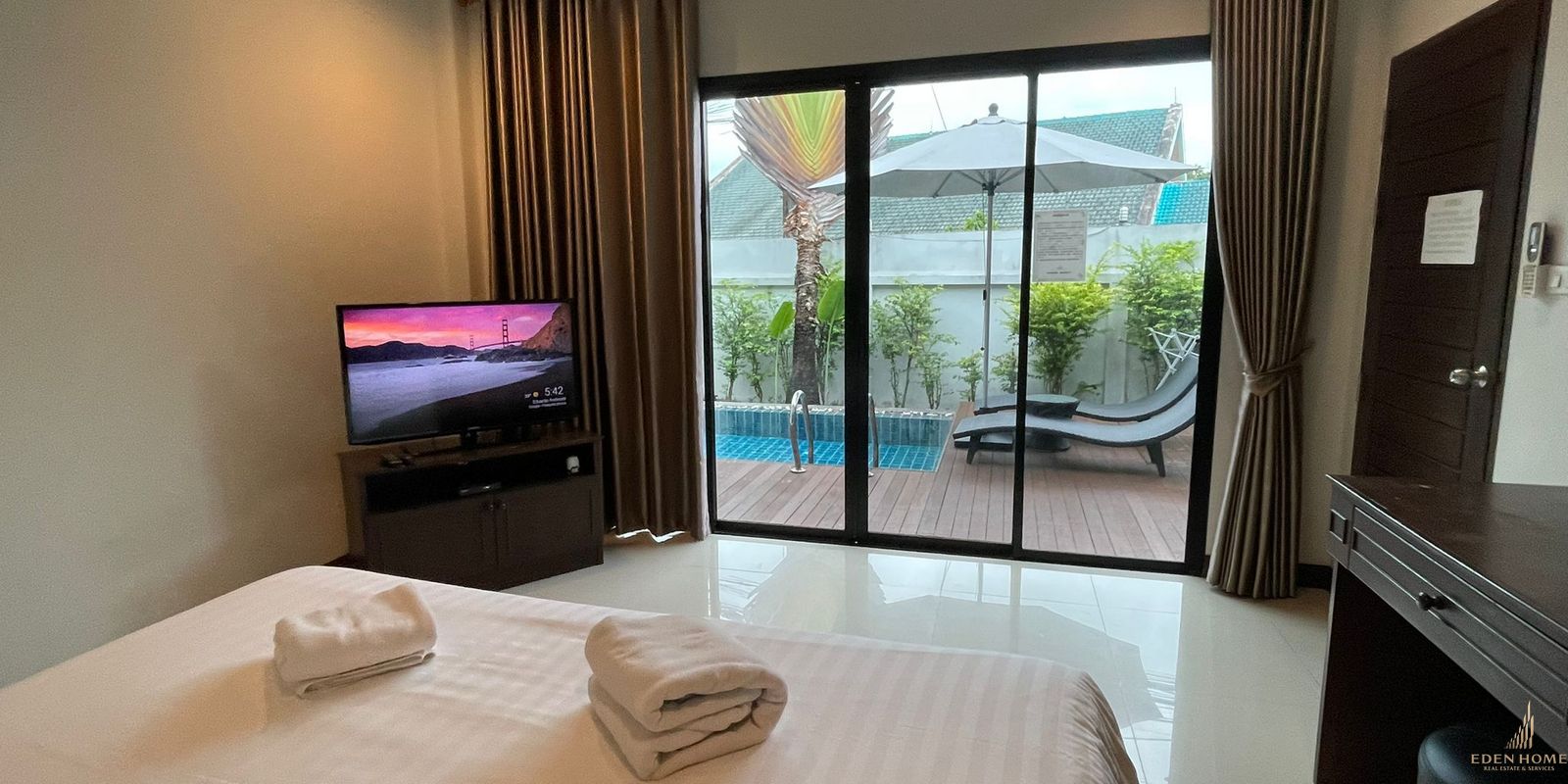 Private 2 Bedroom Pool Villa in Chalong