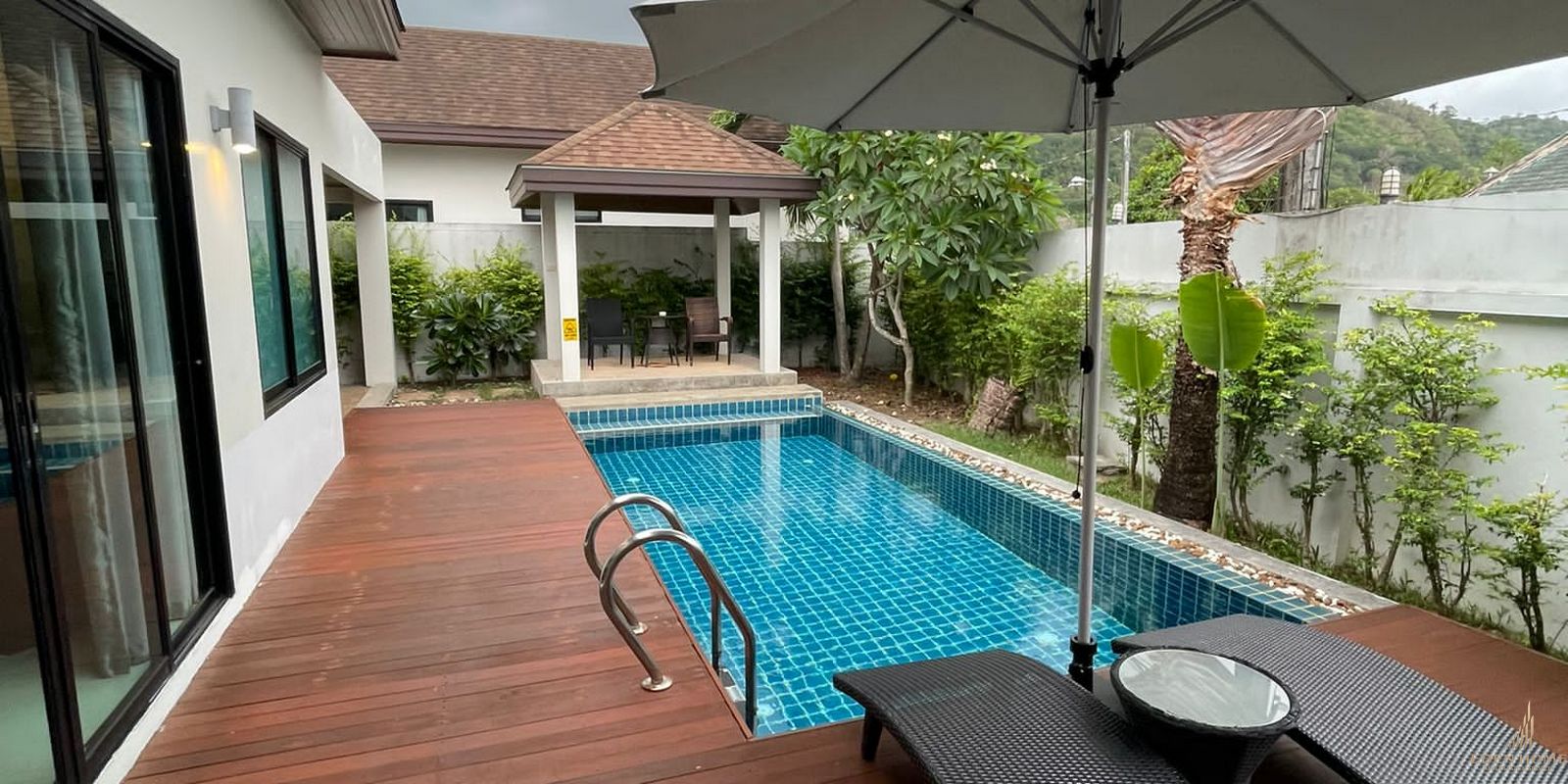 Private 2 Bedroom Pool Villa in Chalong