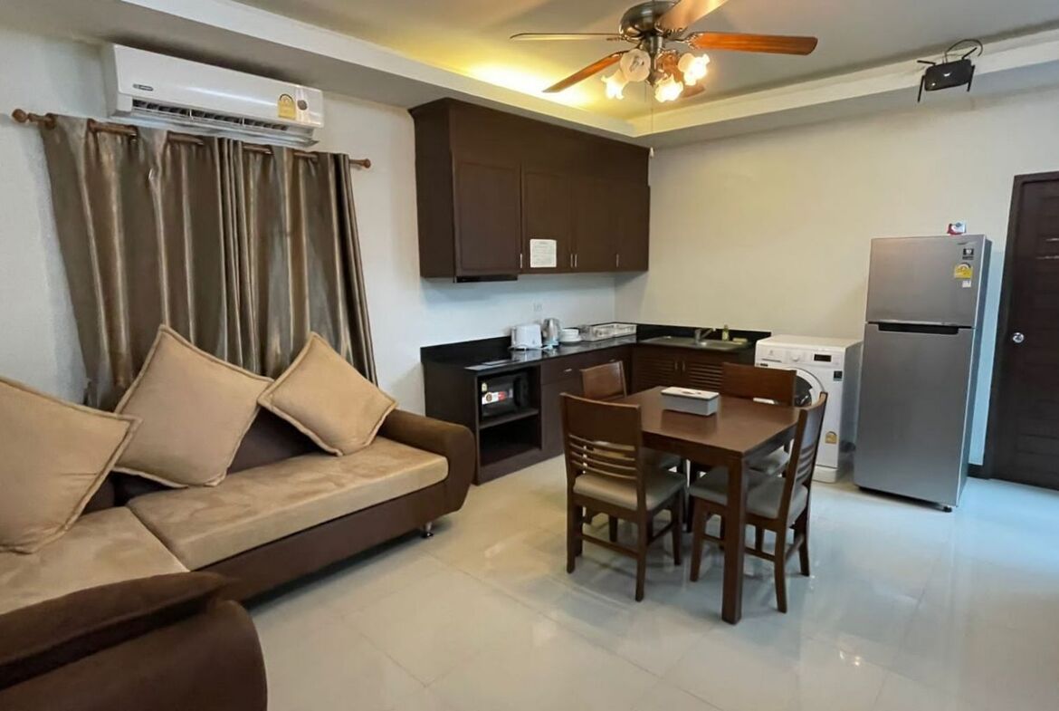 Private 2 Bedroom Pool Villa in Chalong