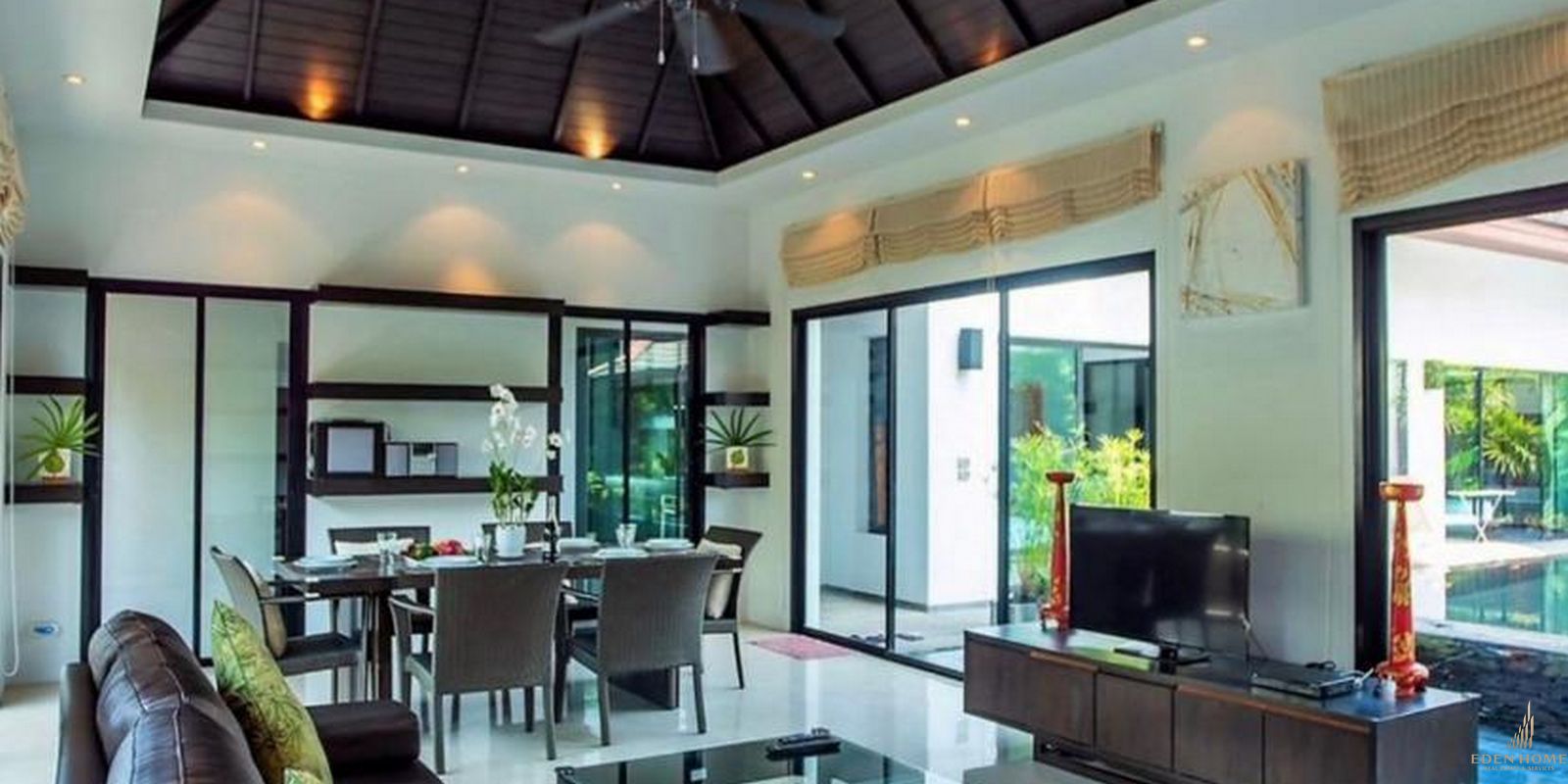 Grand Bali Style Villa in Surin