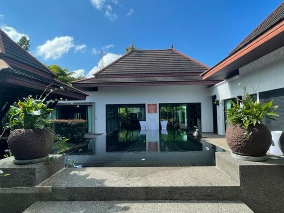 Grand Bali Style Villa in Surin