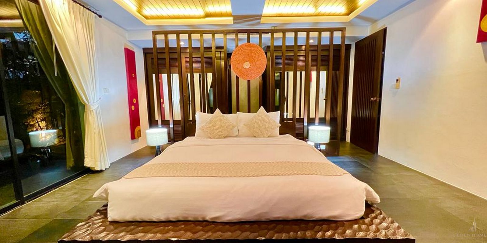 Grand Bali Style Villa in Surin