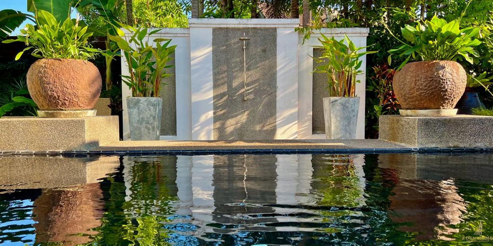 Grand Bali Style Villa in Surin