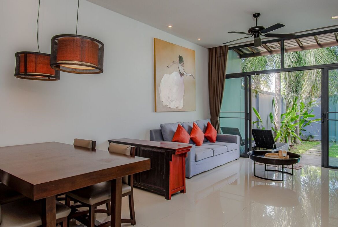 Private Pool Villa in Naiharn