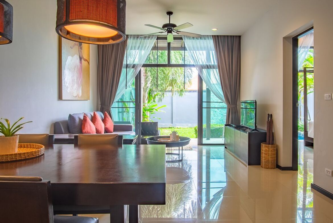 Private Pool Villa in Naiharn