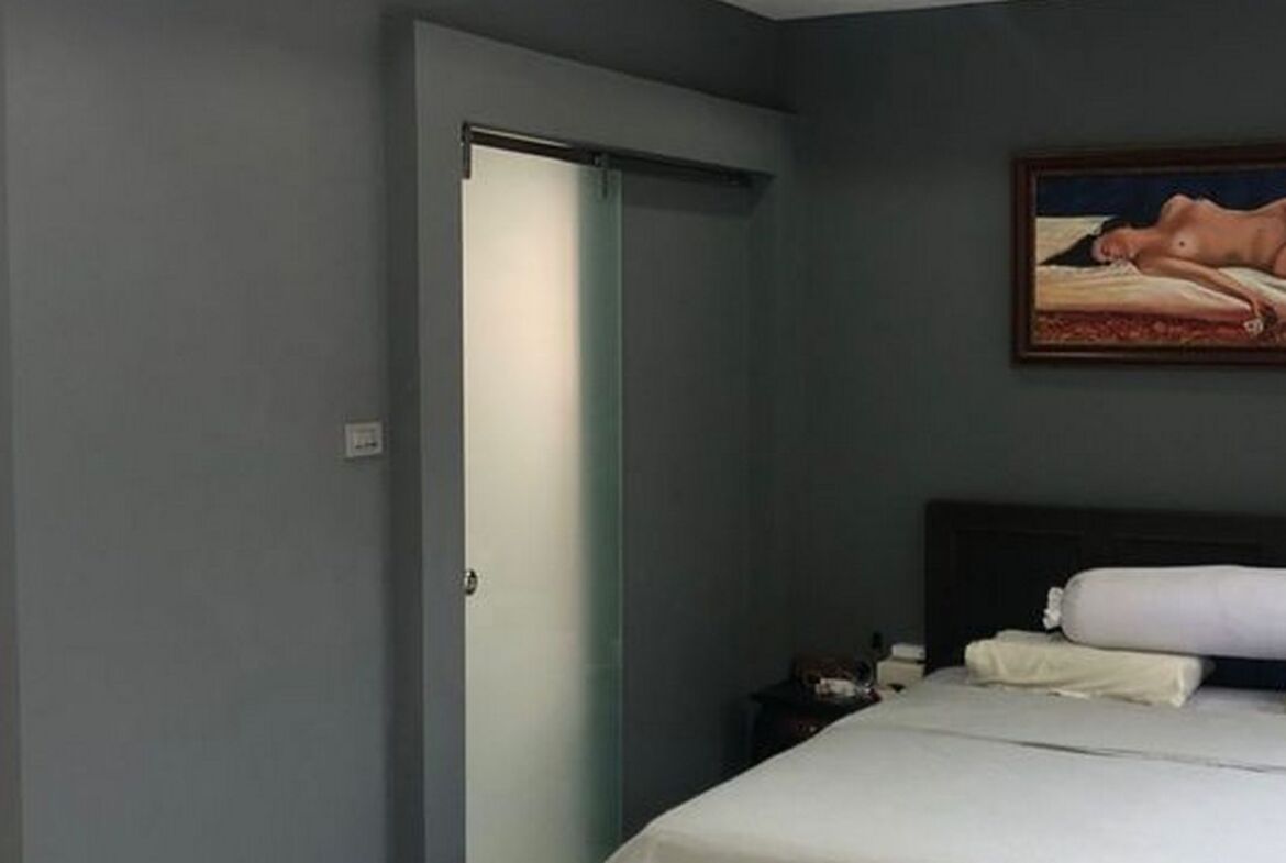 Contemporary Style Villa in Patong for Sale