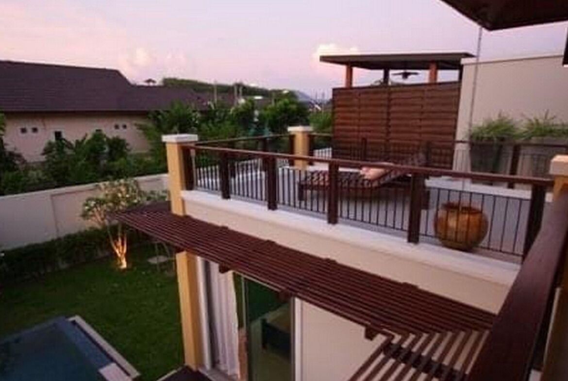 Modern 3 Bedroom Villa Available for Rent