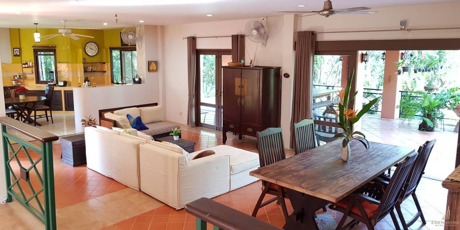 Spacious Private Pool Villa in Chalong