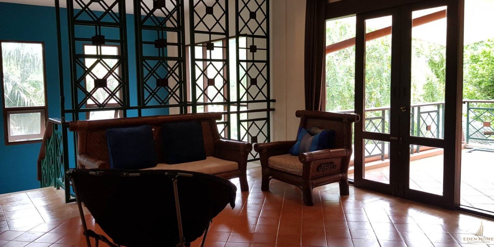 Spacious Private Pool Villa in Chalong