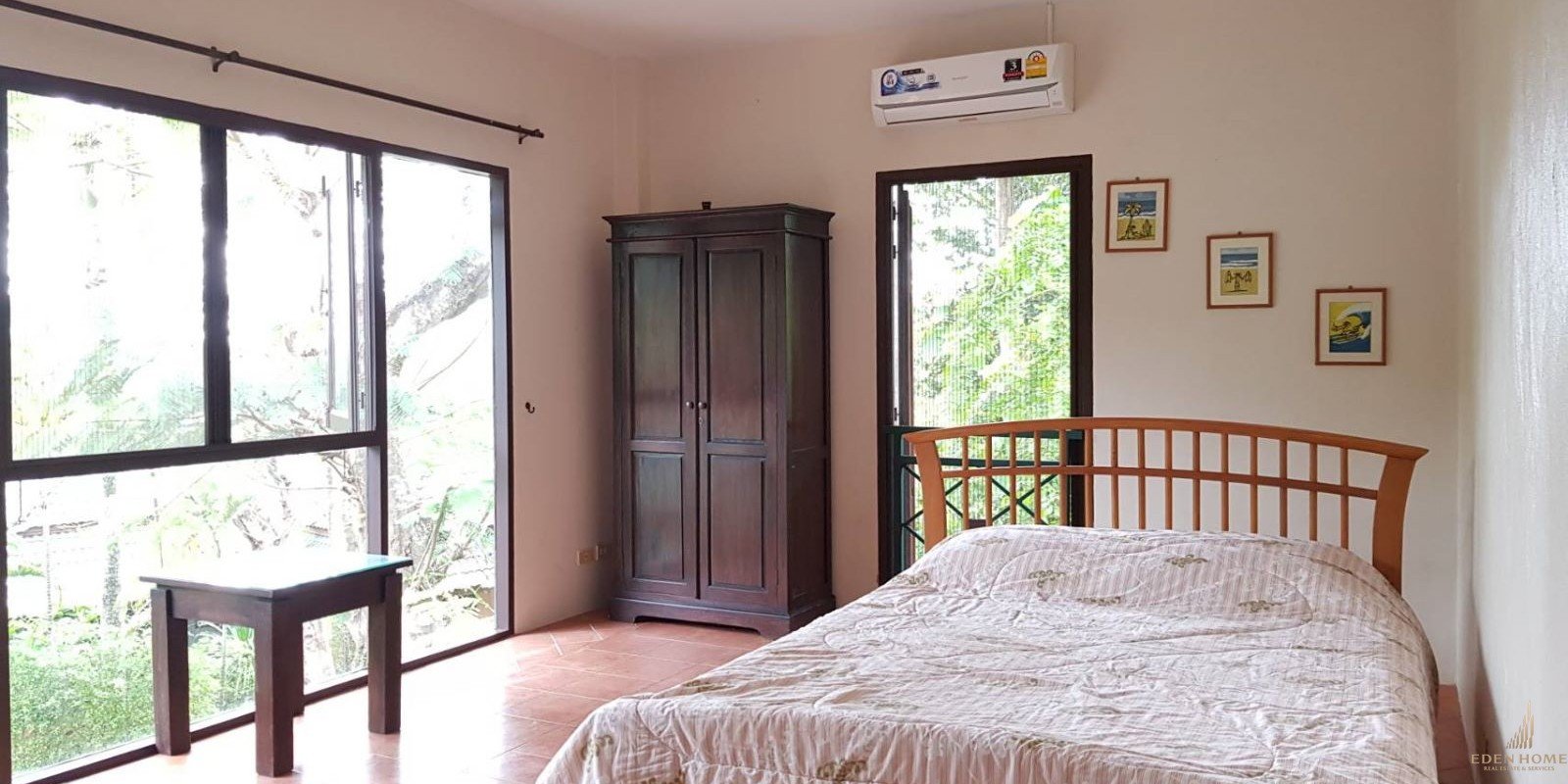 Spacious Private Pool Villa in Chalong