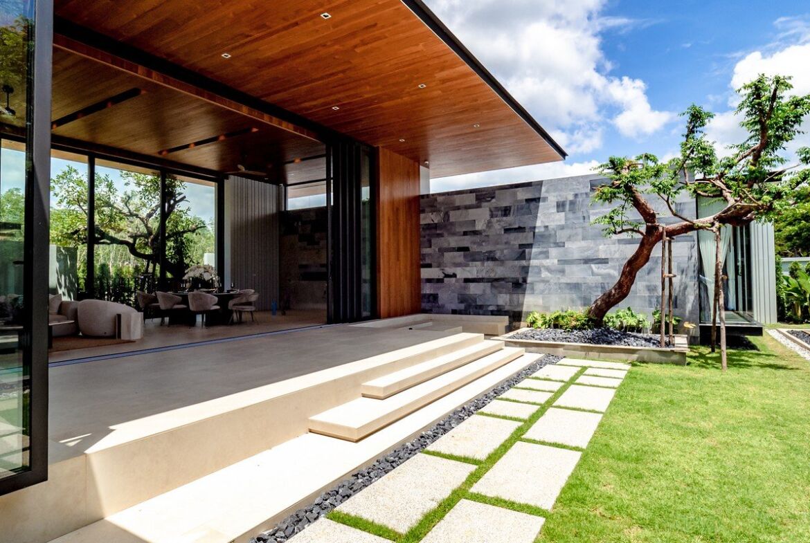 Aesthetic Luxury Villas 3 -4 BR in Cherngtalay