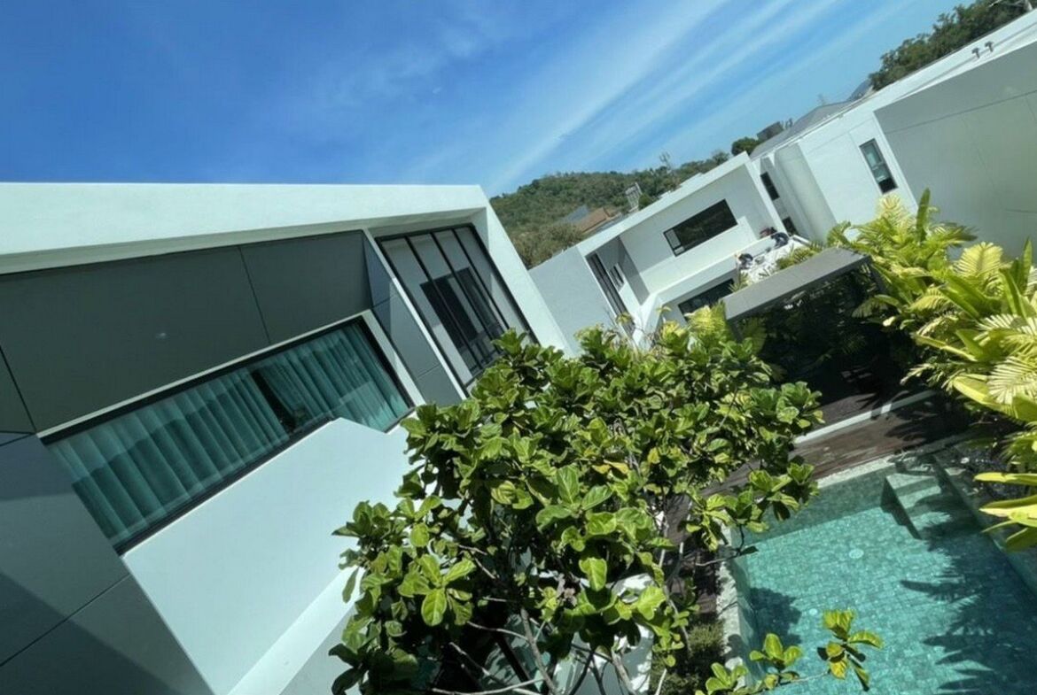 Modern pool villa in Koh Keaw for Rent