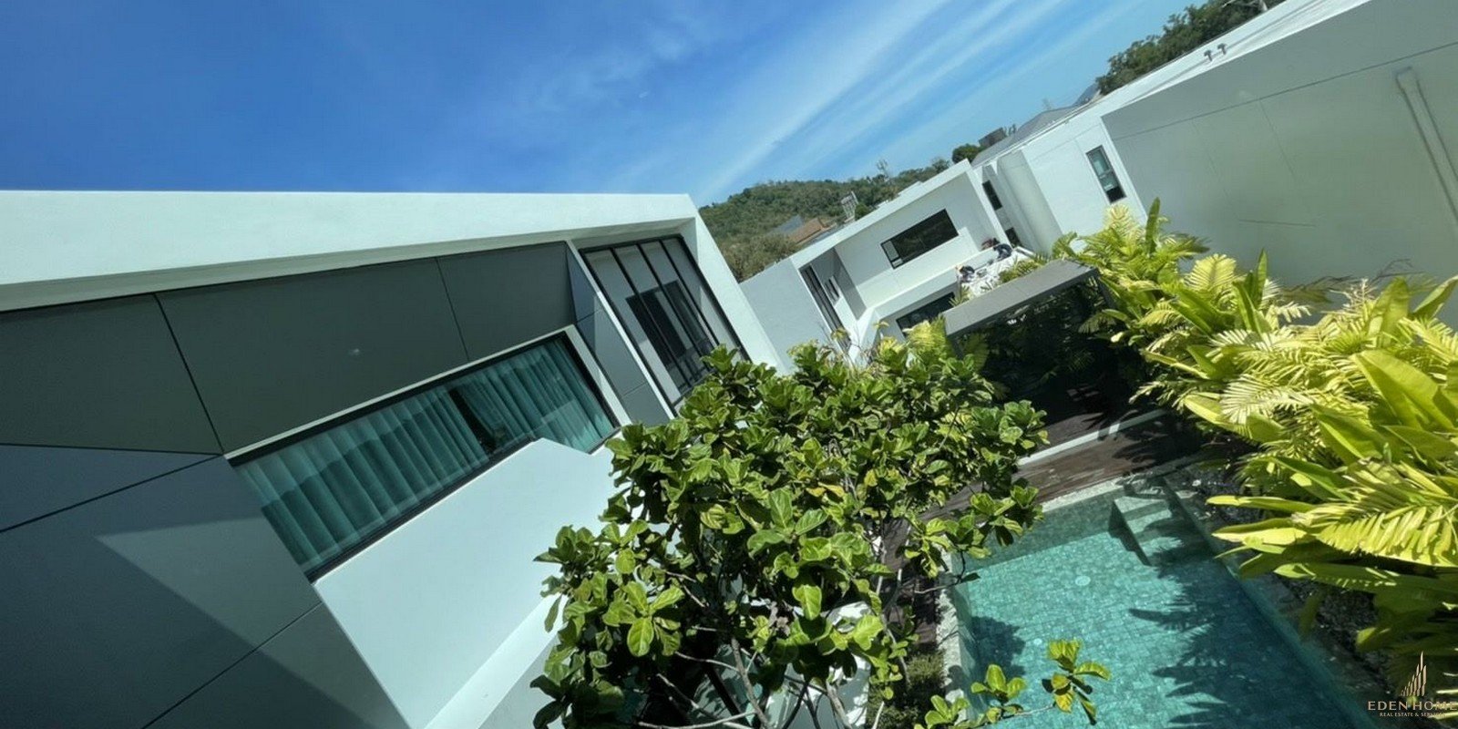 Modern pool villa in Koh Keaw for Rent
