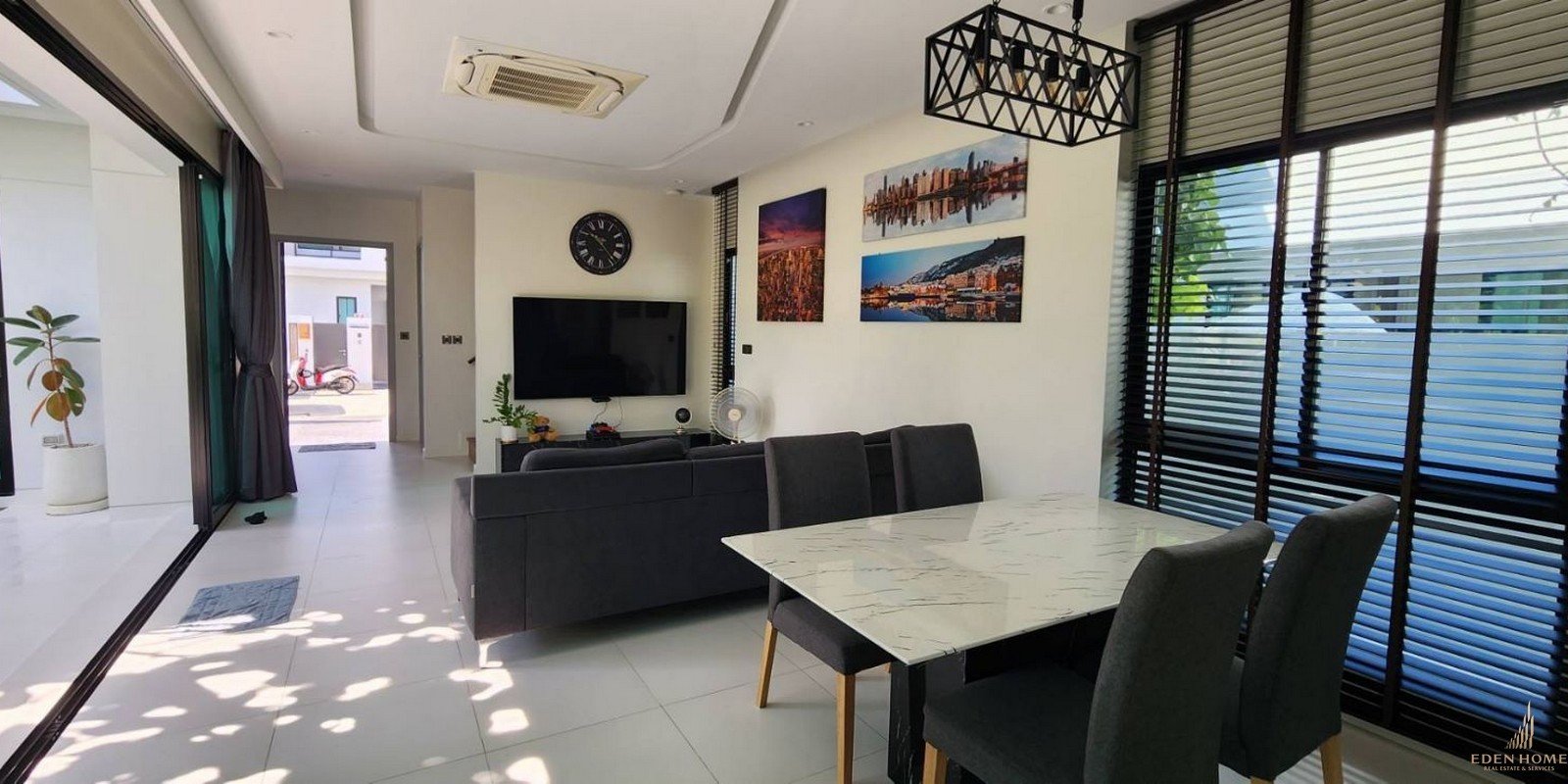 Modern pool villa in Koh Keaw for Rent