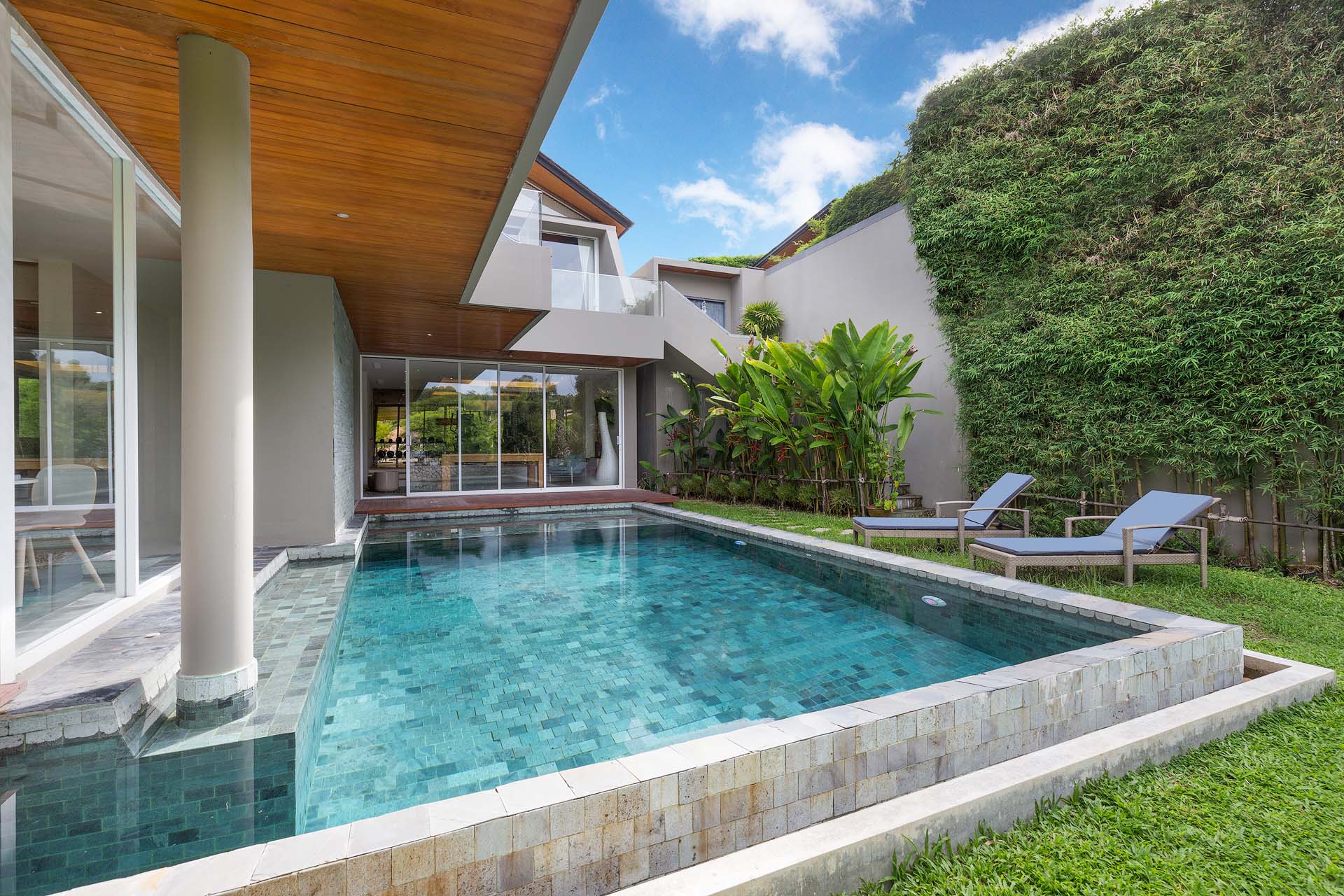 Luxurious Tropical 3-Bedroom Villas In Rawai