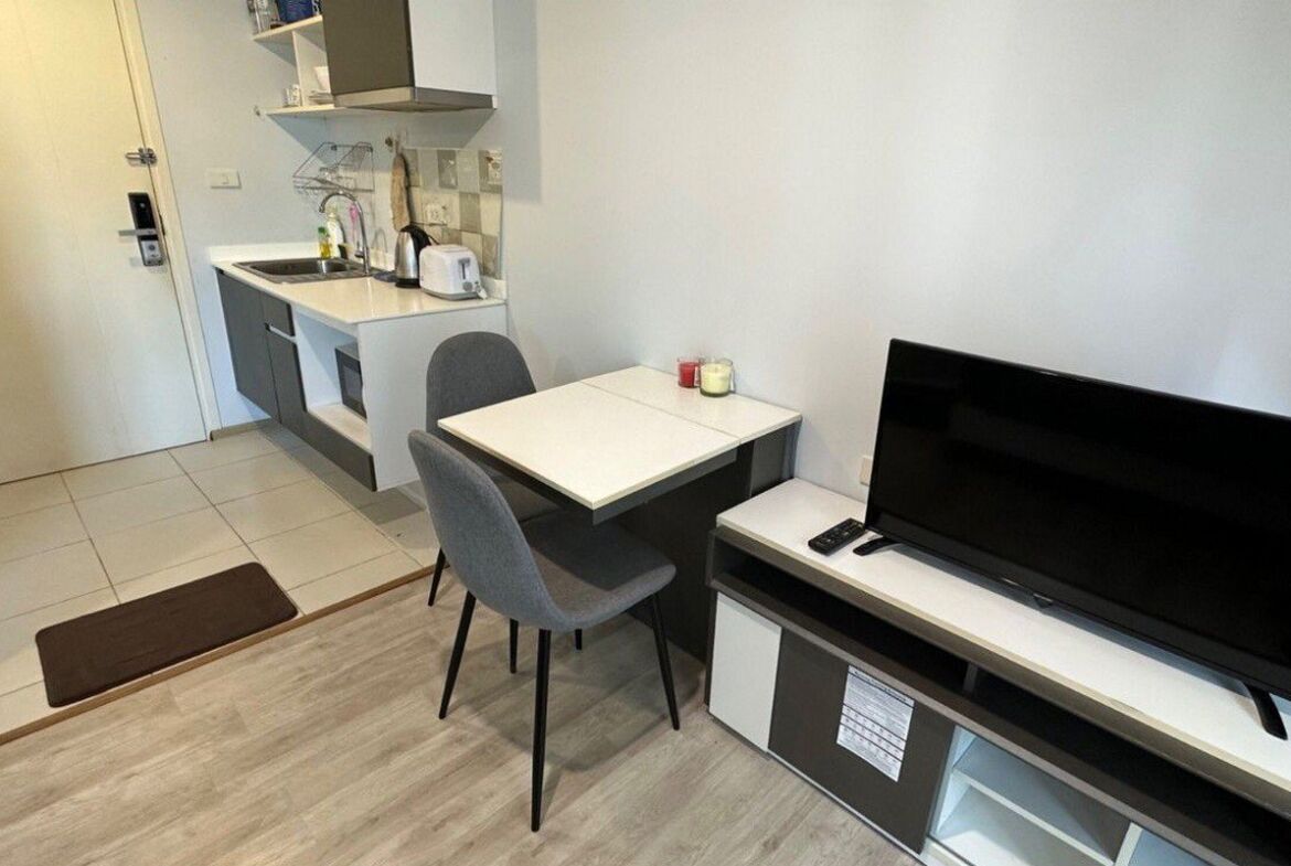 Fully Furnished Studio for Sale