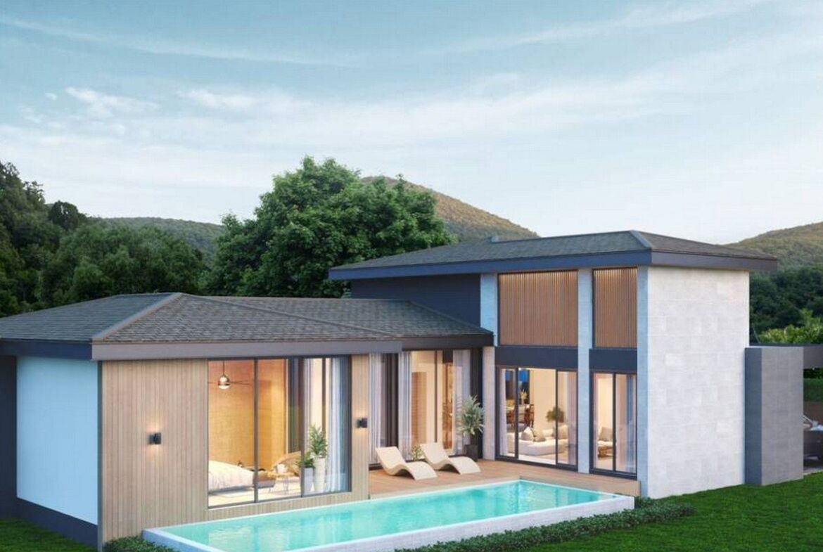 Luxury Pool Villas in Thalang for Sale
