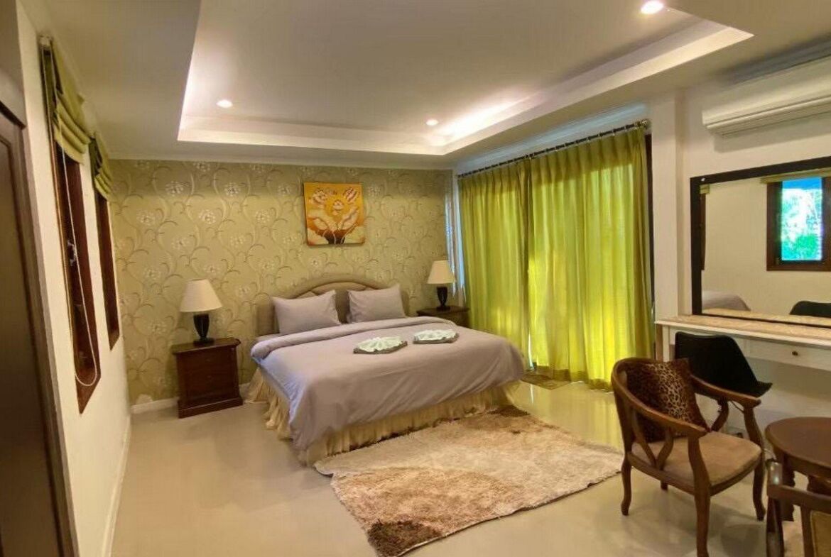 Private Pool Villa in Kathu for Rent and Sale