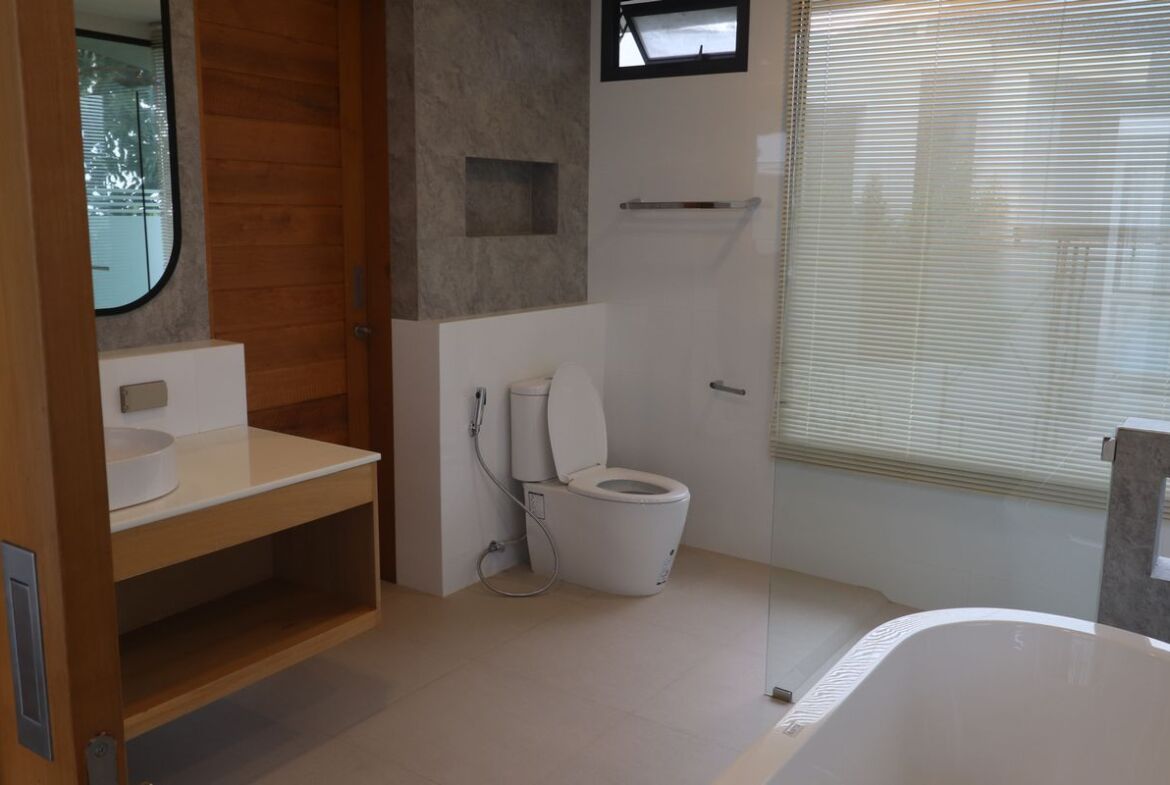 Upcoming Seaview Villas in Rawai For rent