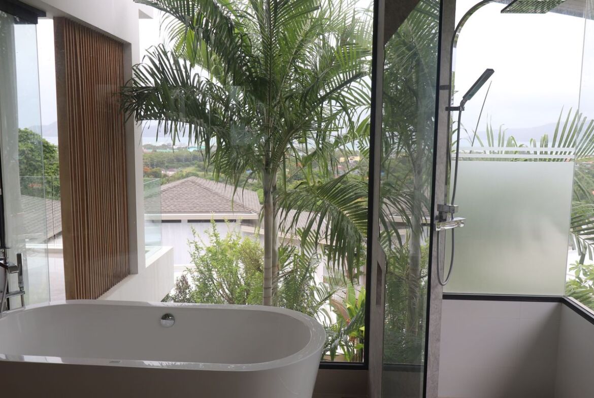 Upcoming Seaview Villas in Rawai For rent