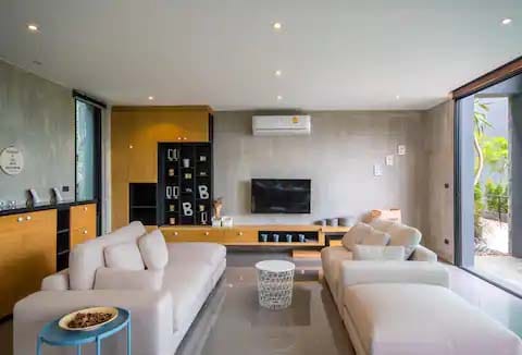 Spacious Modern Condominiums in Kamala