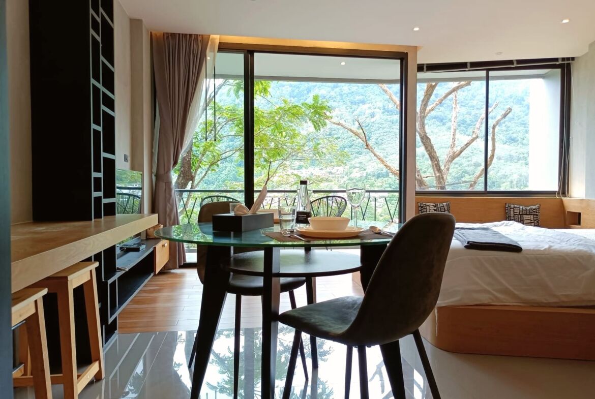 Spacious Modern Condominiums in Kamala