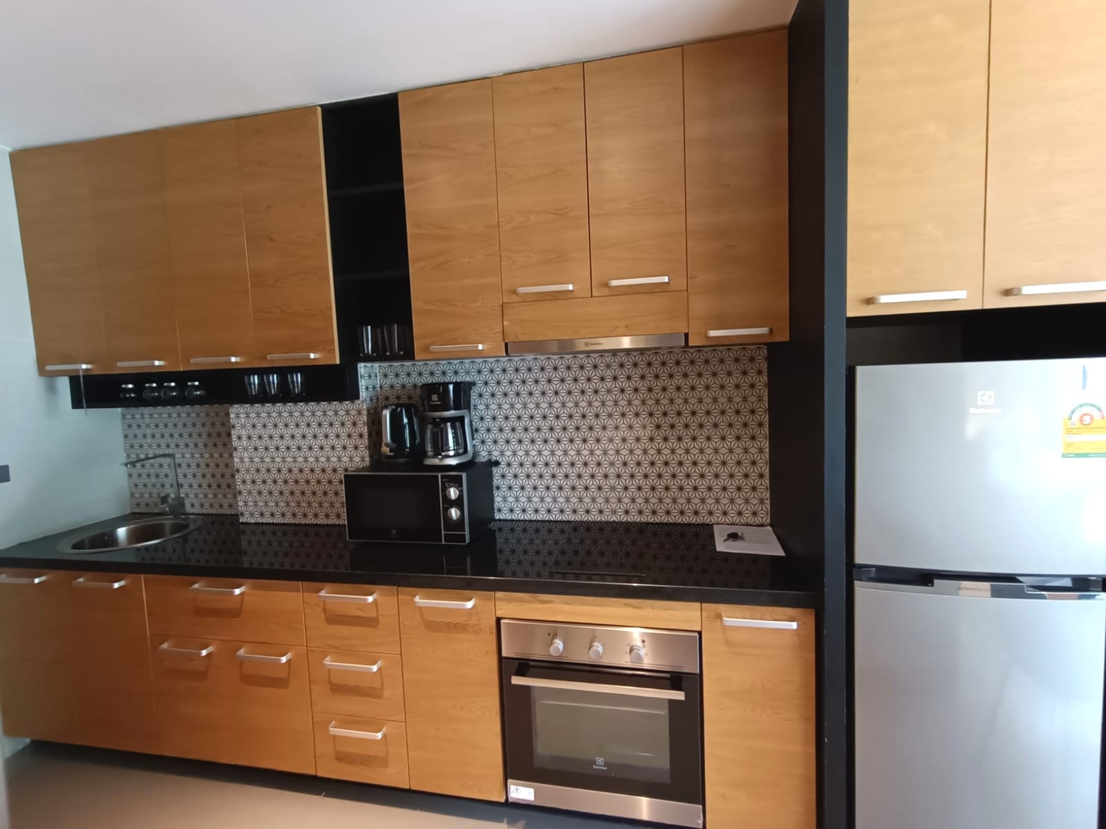 Spacious Modern Condominiums in Kamala