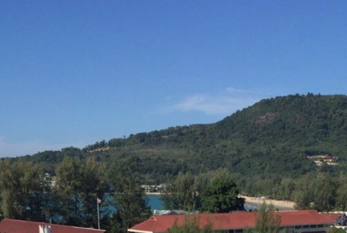 Beautiful Hillside Condominium in Kamala