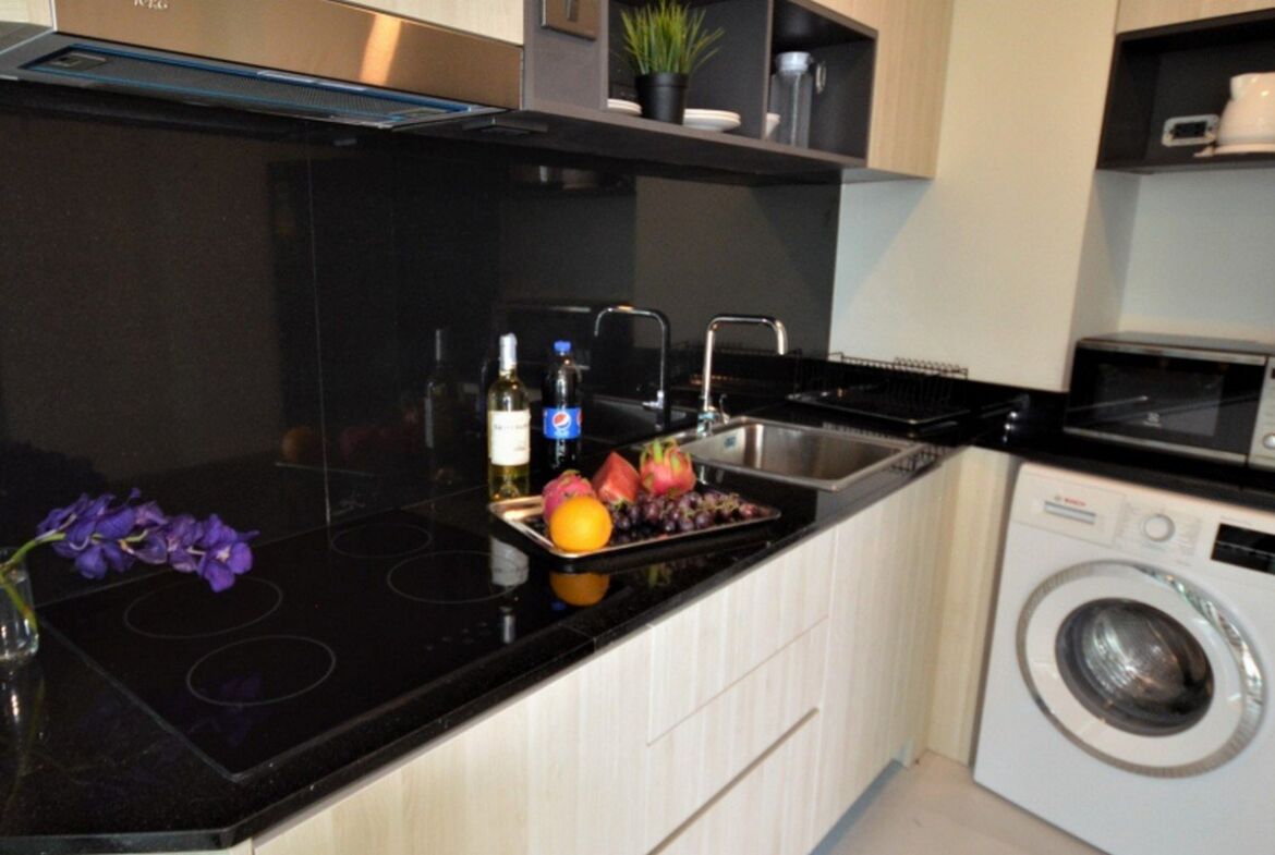 Beautiful Hillside Condominium in Kamala