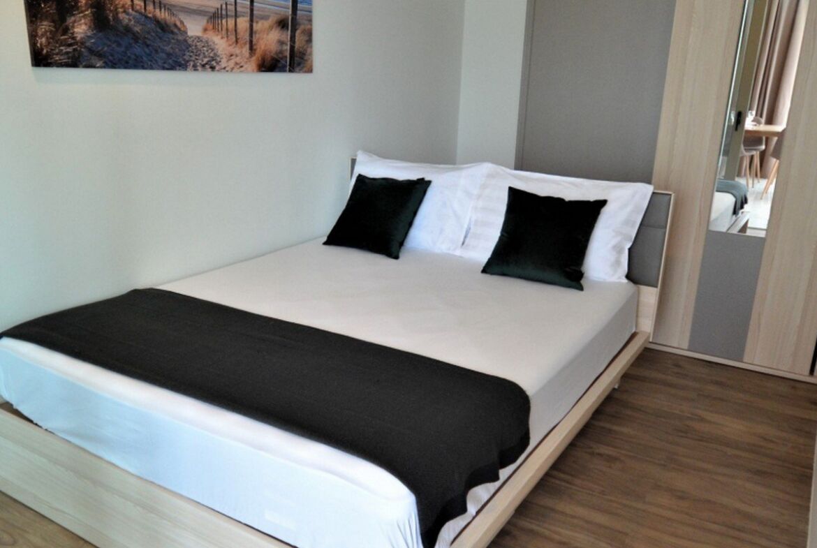 Beautiful Hillside Condominium in Kamala