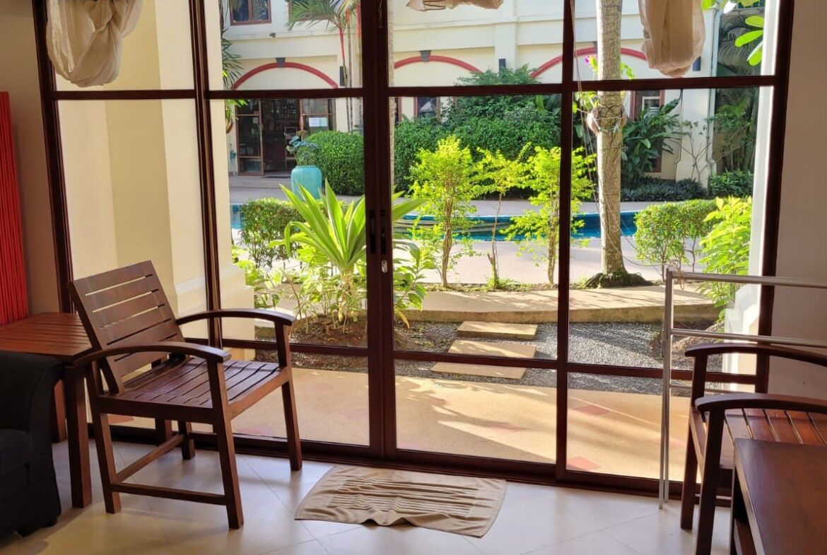 Pool Access 2-Bedroom for Rent
