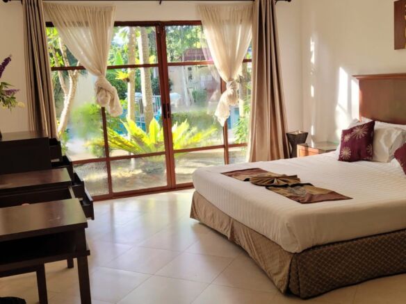 Pool Access 2-Bedroom for Rent
