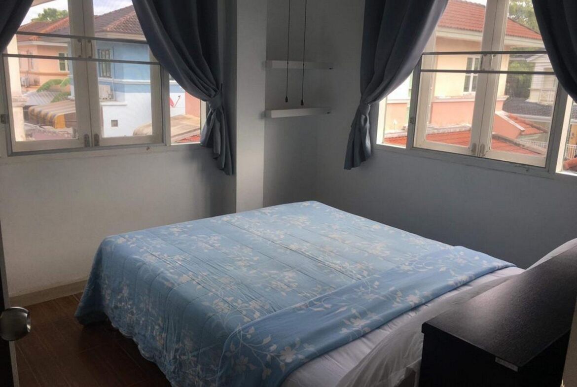 Cozy Pool House in Chalong