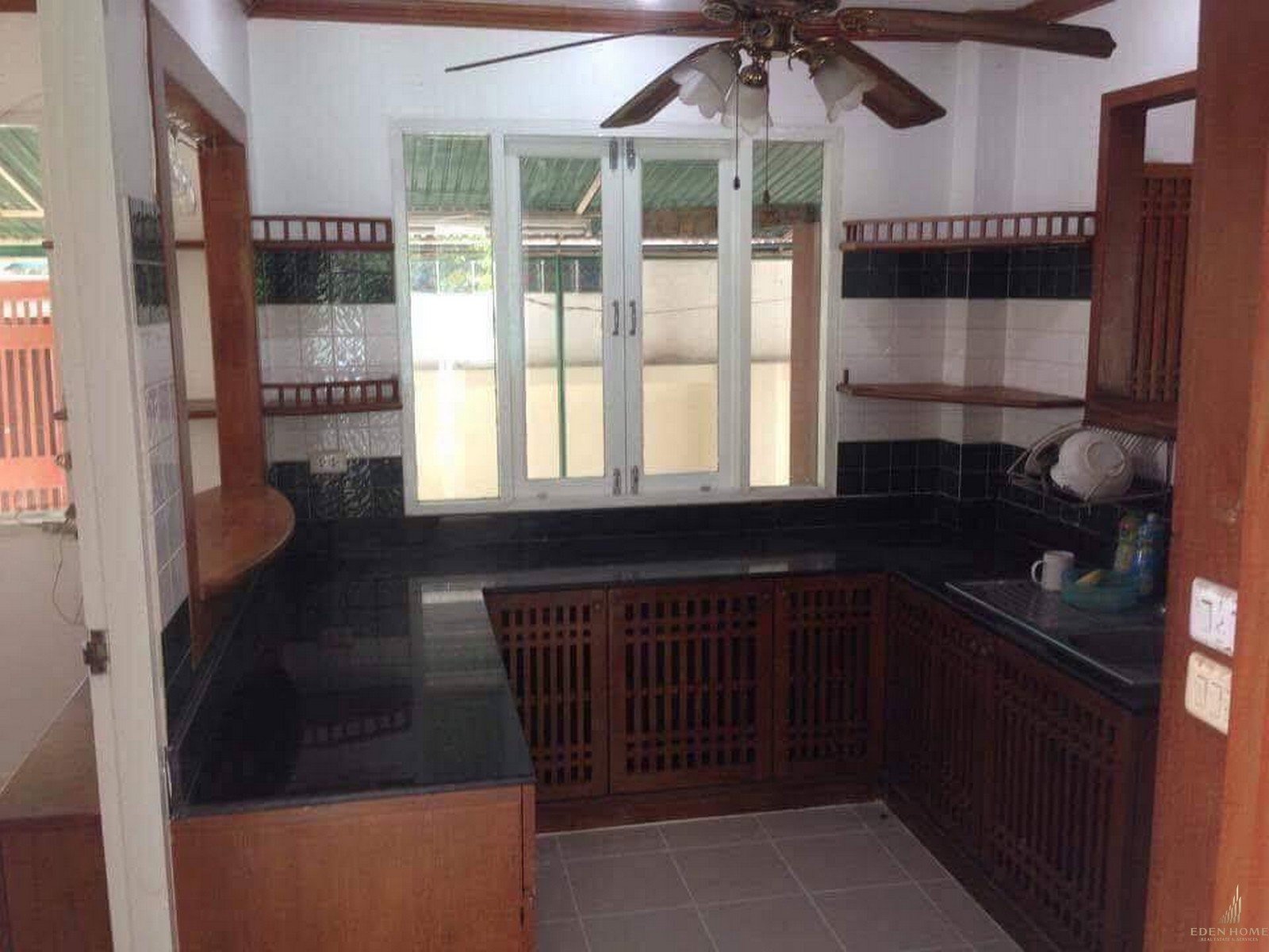 Cozy Pool House in Chalong