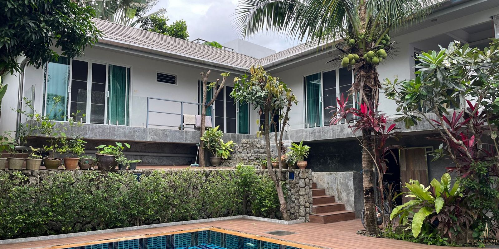 House for Sale in Kamala, quiet area